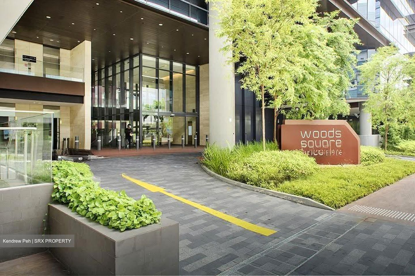 Woods Square (D25), Office #611757581